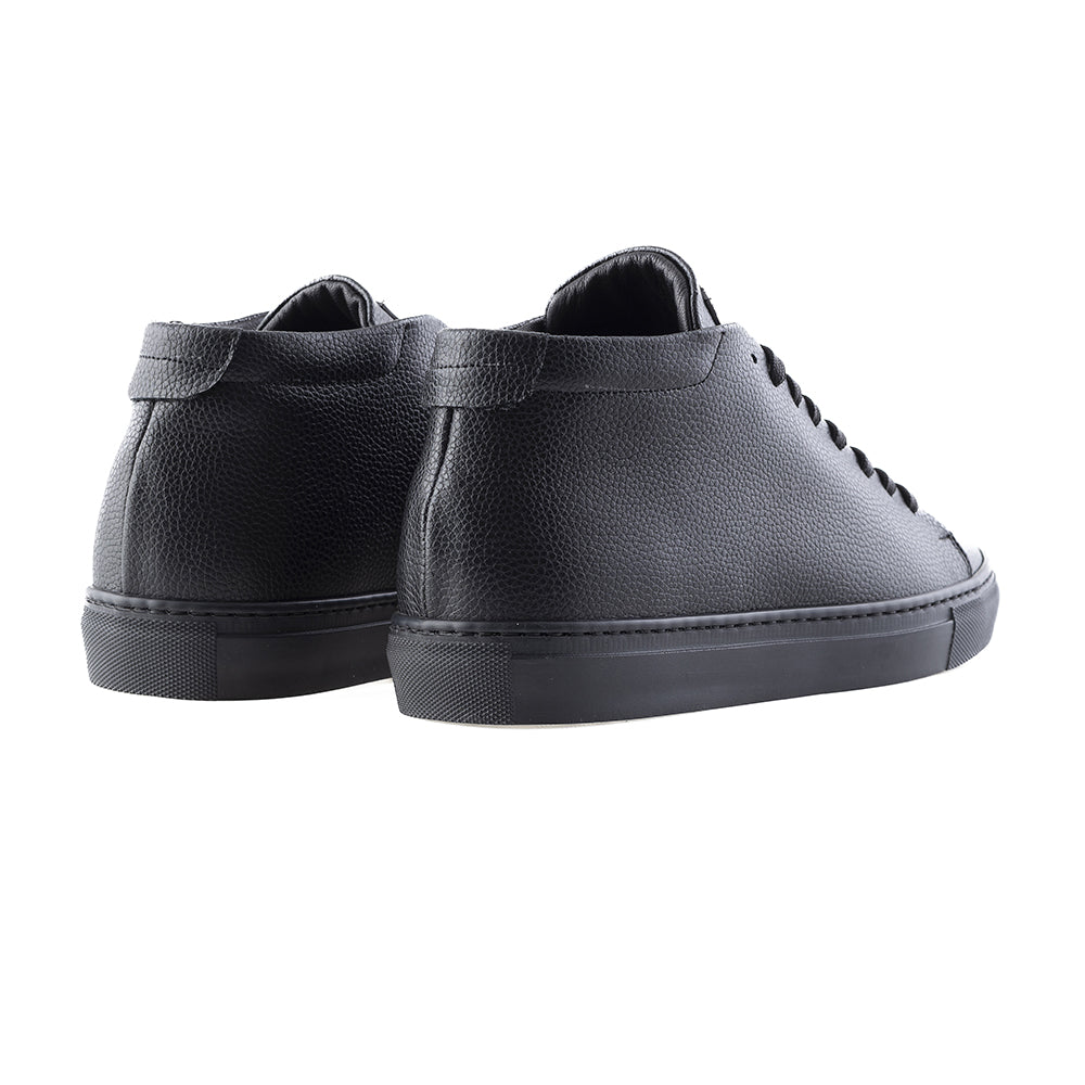 Sneakers in pelle nera