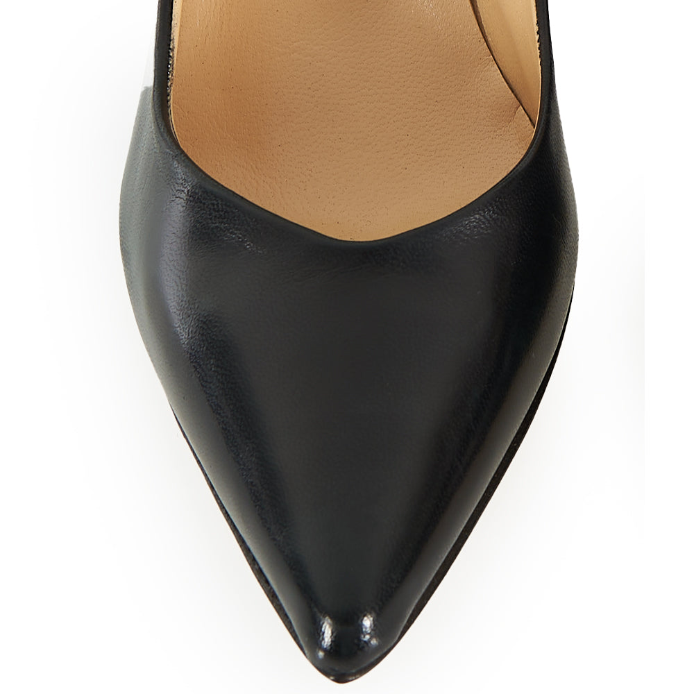 Décolleté in pelle nera