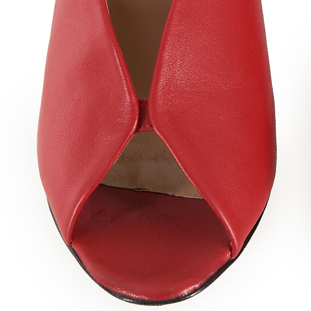 Décolleté elegante fasciato in pelle rossa
