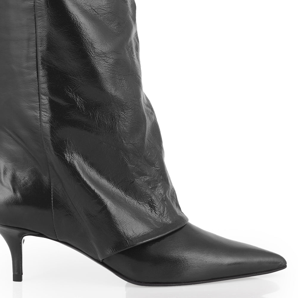 Stivale in pelle nera