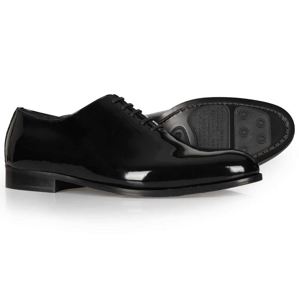 Black patent leather Richelieu
