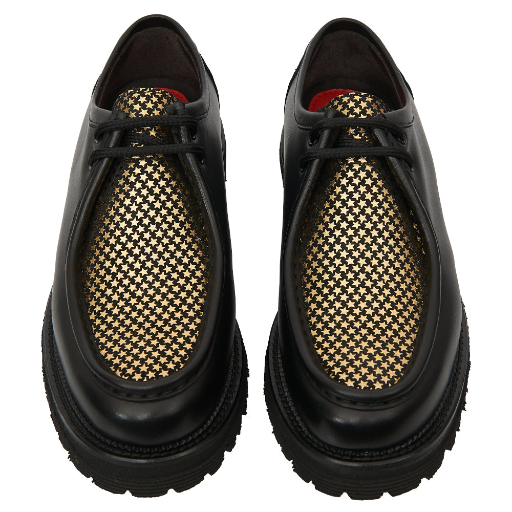 Scarpa Stringata Tirolese in Pelle Nera con Vaschetta a Stelline Dorate e Suola Lug