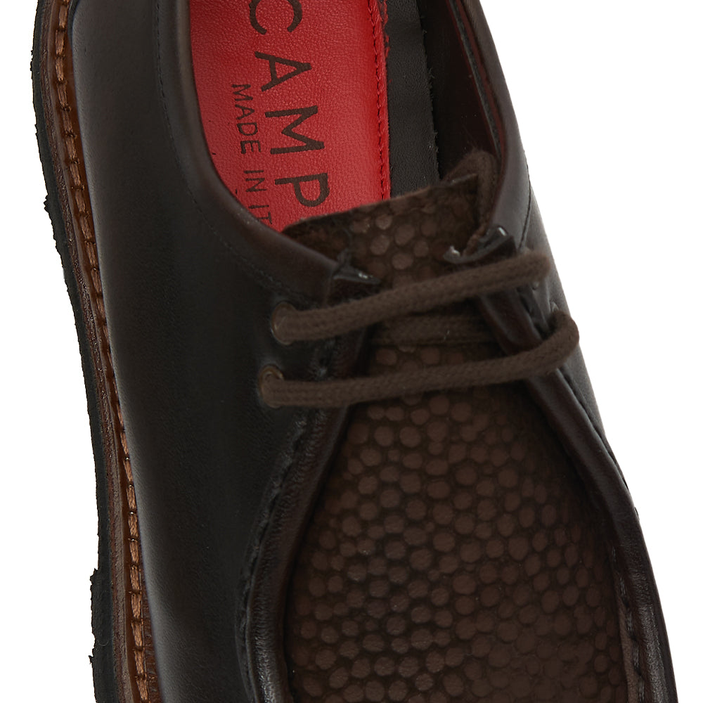 Scarpa Stringata Tirolese in Pelle Testa di Moro con Vaschetta Texture a Micro-Pois e Suola Lug