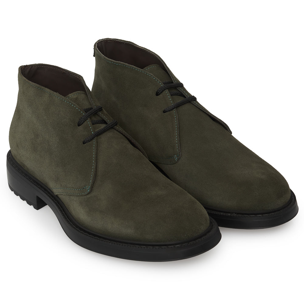 Polacchino Chukka Boot in Camoscio verde bosco con Suola Roccia