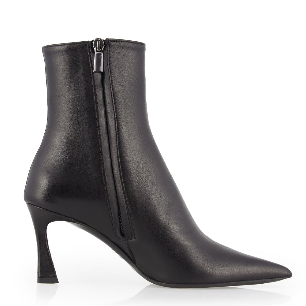 Tronchetto in pelle nera