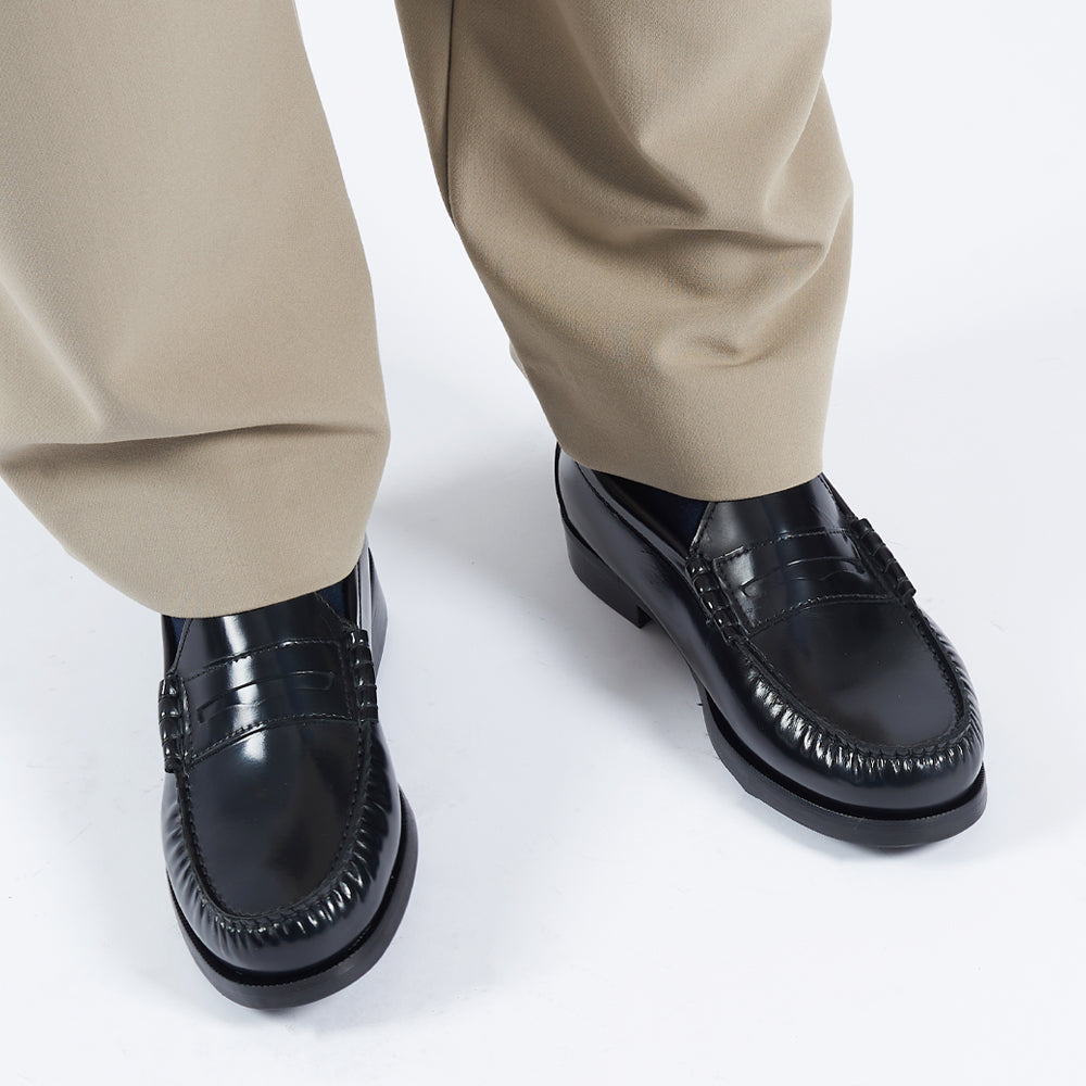 Mocassino Penny con cuciture a mano