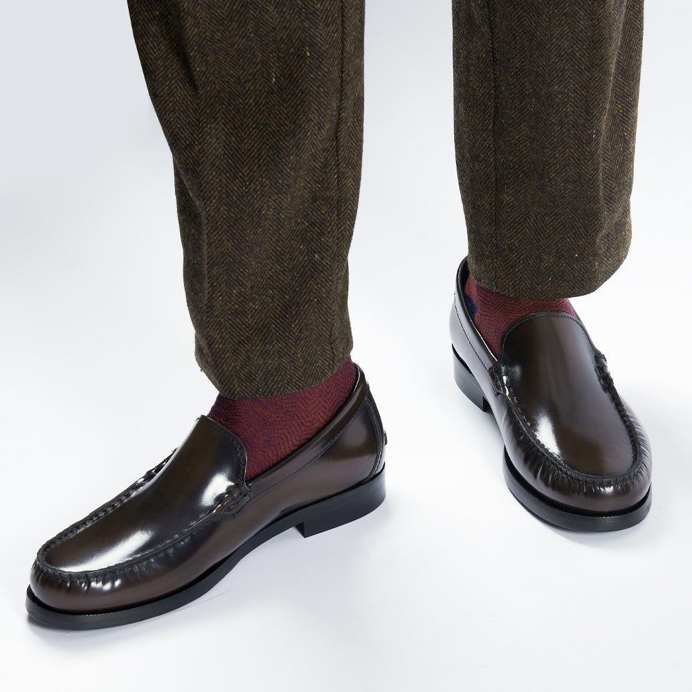 Mocassino classico con cucitura a mano