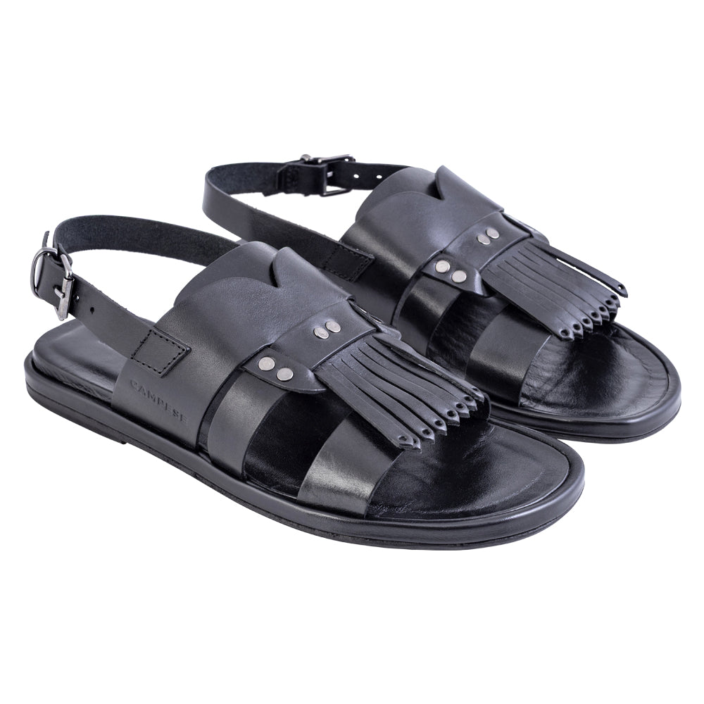 Sandalo con frangia in pelle nera