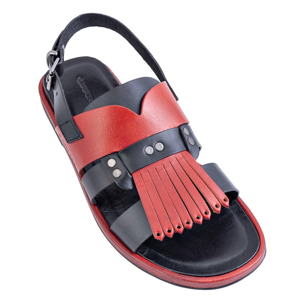 Sandalo con frangia in pelle nero e rosso