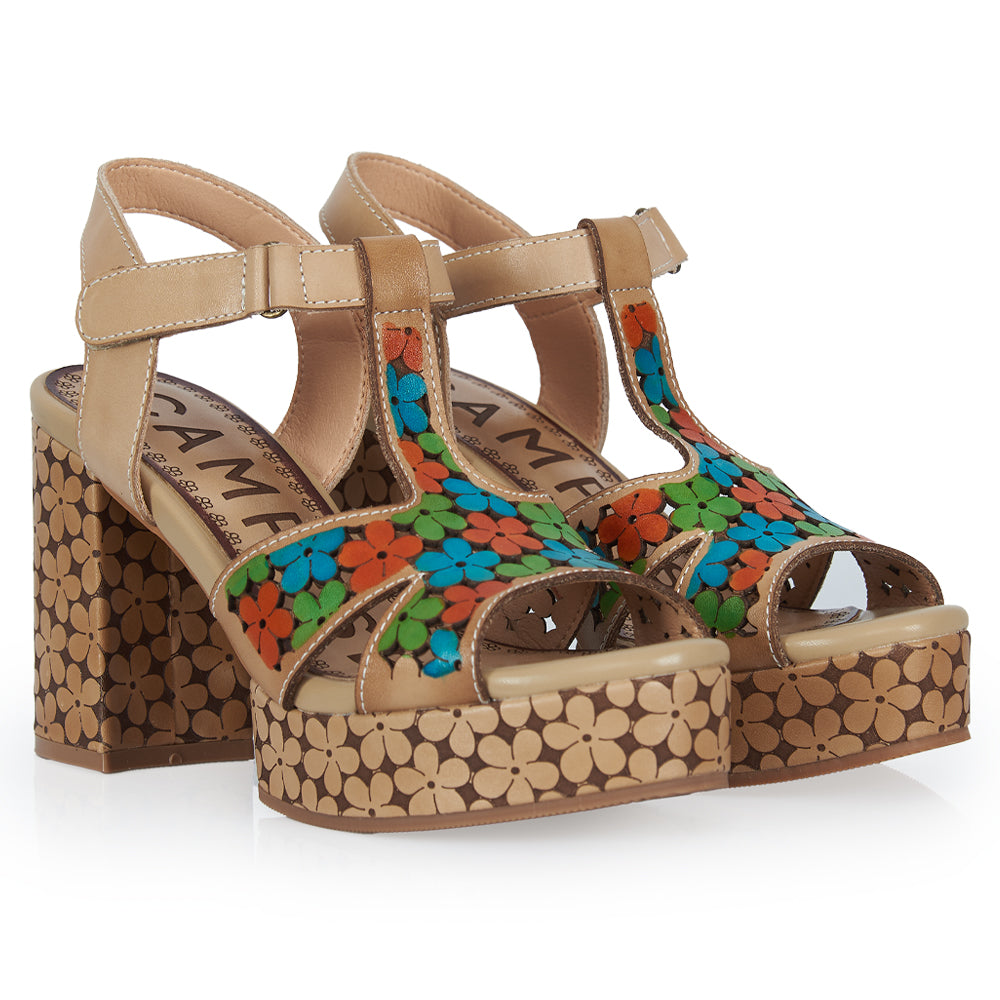 Sandalo T-strap stile floreale - beige