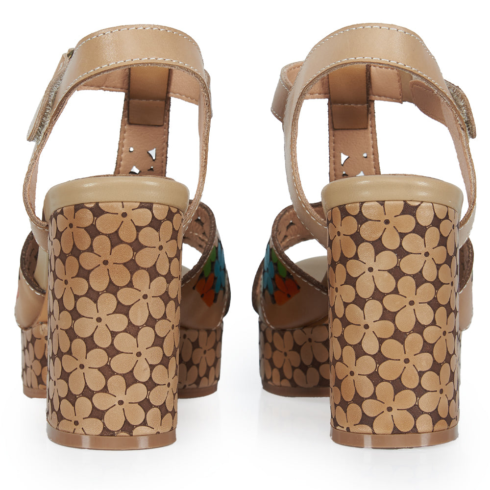 Sandalo T-strap stile floreale - beige