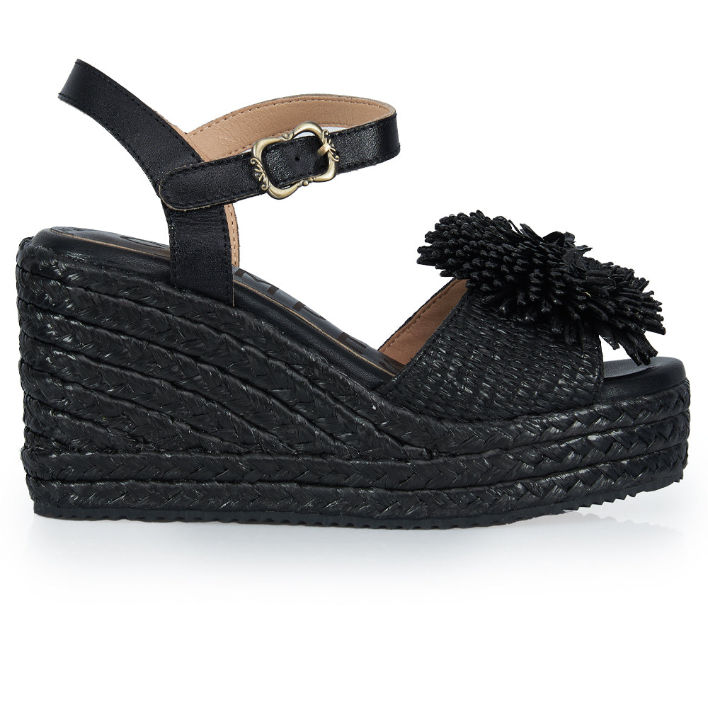 Sandalo in raffia nera